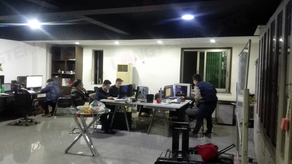 围观：脱贫攻坚  我们在一起